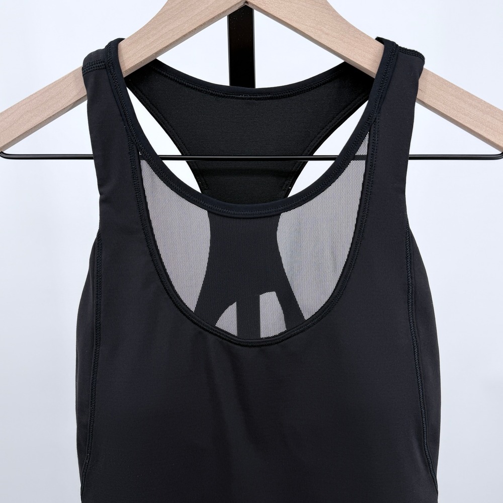 Lululemon Athletic Tank Top Size 6 Mesh Racerback Built In Bra Workout Yoga - Picture 2 of 7
